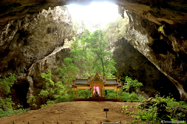 【Compathy Magazine】鳥肌モノ！精霊が宿る聖なる洞窟「クーハーカルハット宮殿」