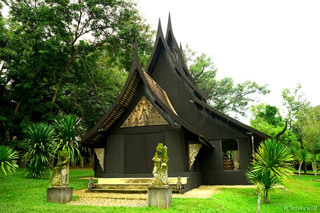 黒い家・バーンダム（タイ・チェンライ）