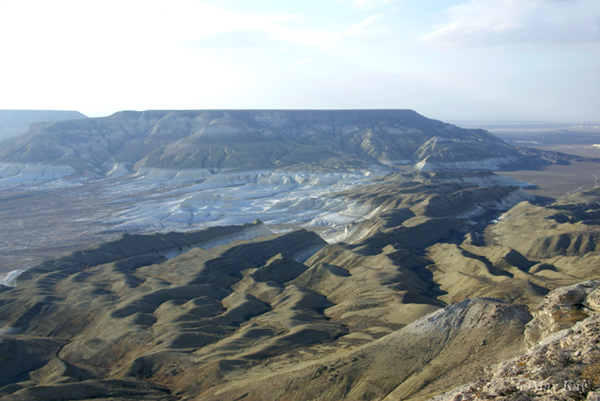 ウスチュルト台地（カザフスタン）Ustyurt Plateau in Kazakhstan 