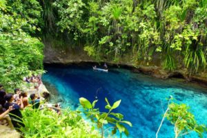 【トラベルjp】フィリピンの秘境！奇跡のような魔法の川「エンチャンテッド・リバー」