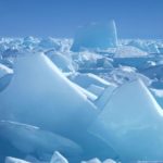 【トラベルjp】年に一度の地球の奇跡！ロシア・バイカル湖に訪れる氷のスーパーイリュージョン