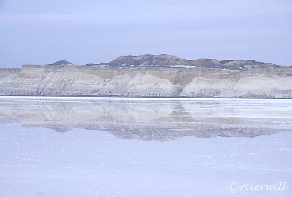 トゥズバエル塩湖（カザフスタン）Tuzbair Salt Flat