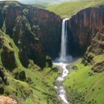 【トラベルjp】天空の王国レソト！　アフリカ最大落差を誇るマレツニャーネの滝で絶景トレッキング！