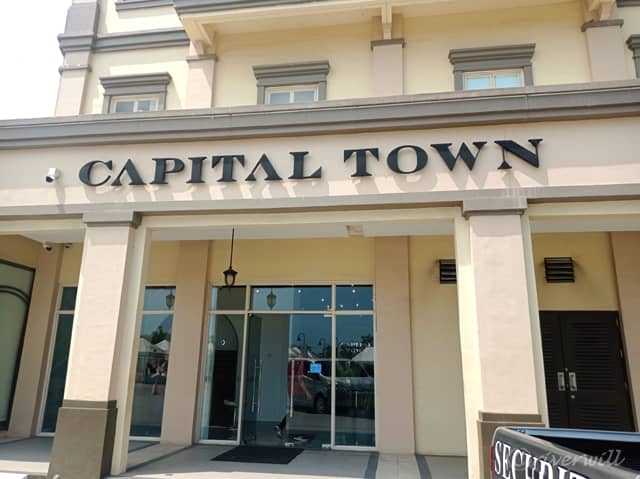 パンパンガ州都サン・フェルナンドにある都市開発公社のCAPITAL TOWN