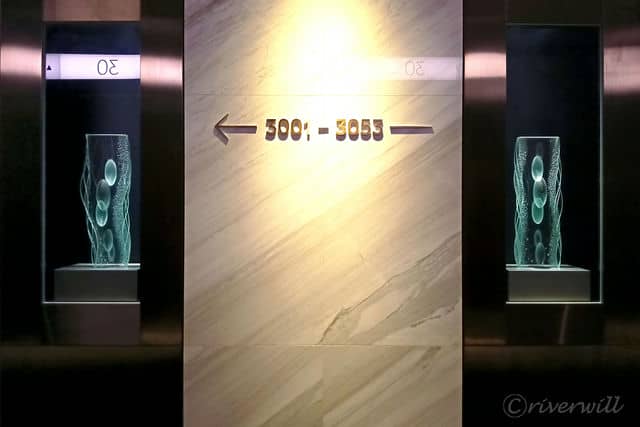 30階エレベーターホール前