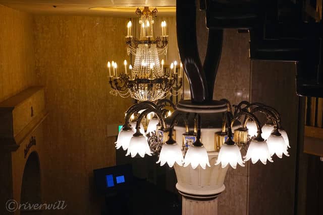 アールデコ調のモダンでおしゃれなインテリア